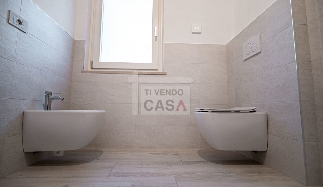 008__BAGNO