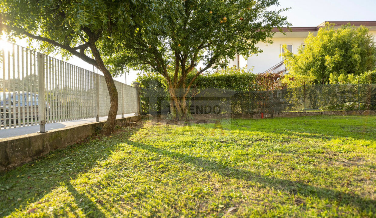 025__whatsapp_image_2025-10-23_at_13_23_24