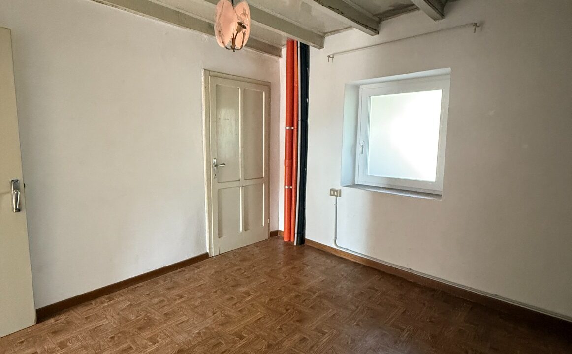 843-2874897